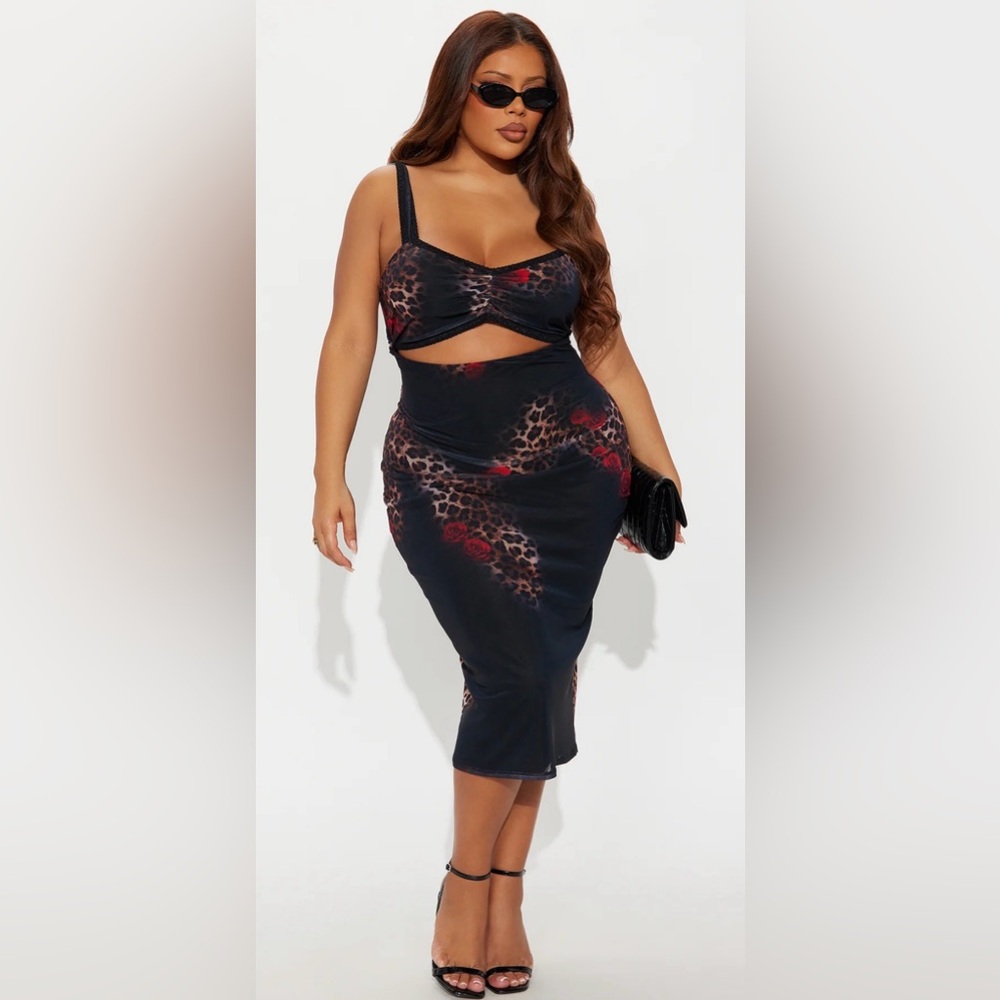 Fashion Nova Black and Red Midi Dress - Picture 4 of 5